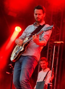 Johannes Strate ist der Sänger der Band Revolverheld. (Foto: dpa)