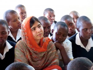 66 Millionen Mädchen können weltweit nicht in die Schule gehen. Auch davon erzählt der Film „Malala - Ihr Recht auf Bildung". (Foto: dpa)