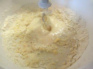 Osterhase im Tontopf (2)