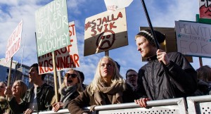 So viele Menschen haben in Island noch nie zusammen gegen eine Sache protestiert. (Foto: dpa)