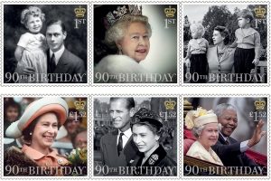 Briefmarken-Sammlung: Königin Elizabeth II. als Kind mit ihrem Vater (oben links) und als Erwachsene (Foto: dpa)