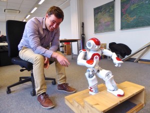 Die Roboter sollen sich wie Menschen bewegen. (Foto: dpa)