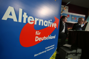 Ein roter Pfeil nach oben: Das ist das Logo der AfD. (Foto: dpa)