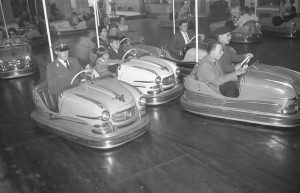 ...und Autoscooter (Foto: Stadtarchiv Euskirchen)