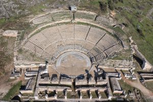 Ein griechisches Amphitheater von oben (Foto: dpa)