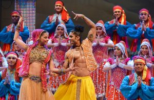 Bollywood-Filme sind sehr bunt. (Foto: dpa)