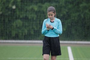 Offiziell dürfen Kinder ab 12 Jahren als Schiedsrichter "arbeiten". (Foto: Jenny Wagner)