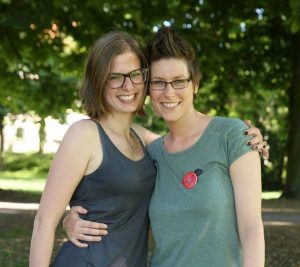 Eine besondere Freundschaft: Meine Freundin Caro und ich (Foto: privat)