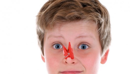 Warum müffelt Schweiß?