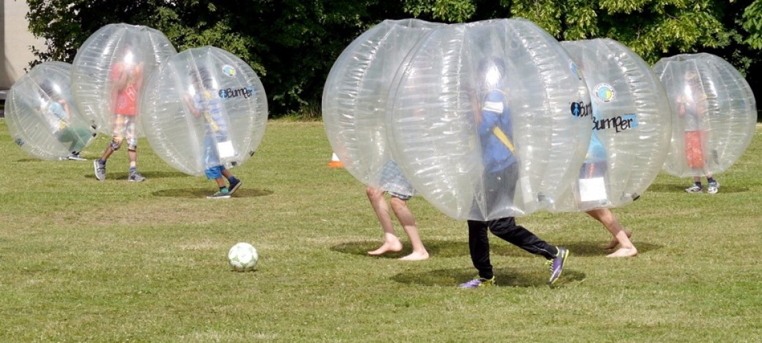 Was bitteschön ist Bubble-Fußball?