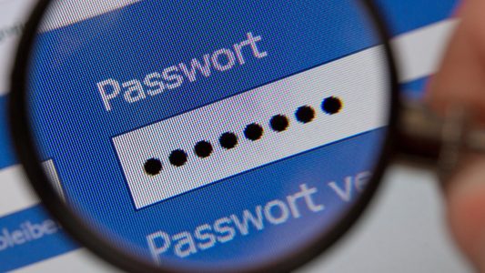 Hauptsache sinnlos – Internet-Passwörter