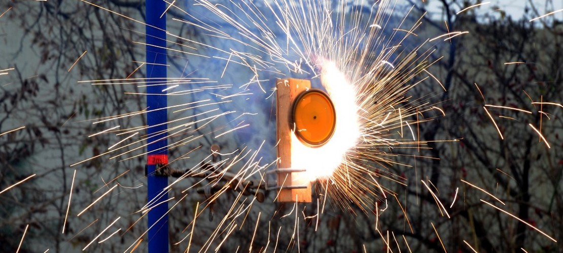 Wie werden Böller getestet