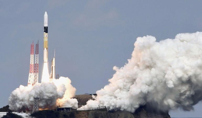 Lange Reise durchs All