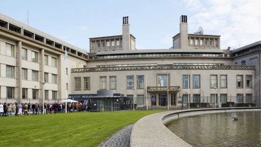 Der Internationale Strafgerichtshof für das ehemalige Jugoslawien (ICTY) in der Stadt Den Haag in den Niederlanden. In diesem Gericht werden Kriegsverbrecher angeklagt. (Foto: dpa)