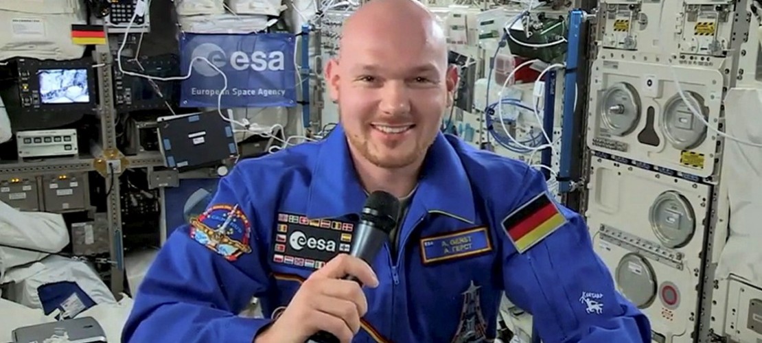 Wäschekörbe voller Fanpost
