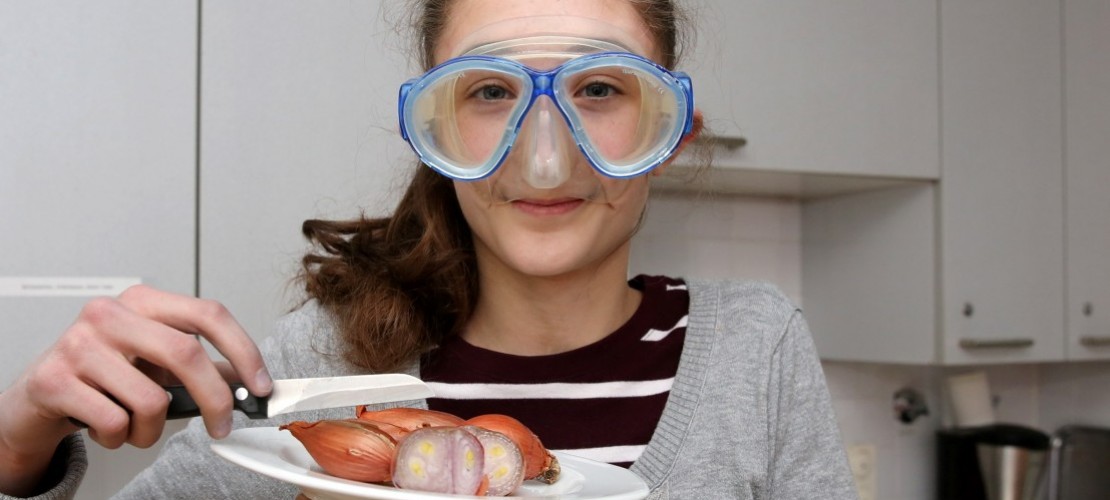 Warum tränen unsere Augen beim Zwiebelschneiden?
