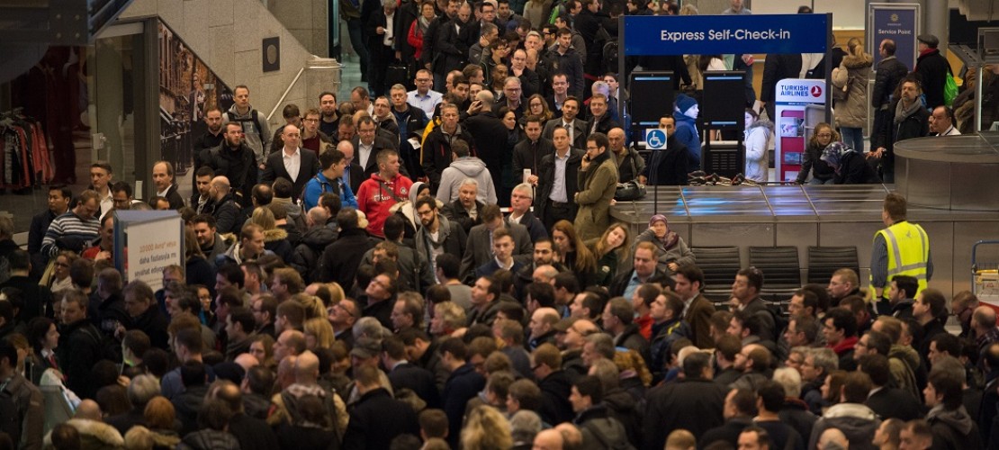 Streik am Flughafen – Lange Warteschlangen