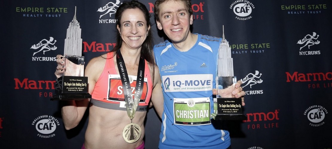 Nur etwas mehr als zehn Minuten brauchte Christian Riedl, um in das 86. Stockwerk zu kommen. Bei den Frauen hat die Australierin Suzy Walshman gewonnen. (Foto: dpa)