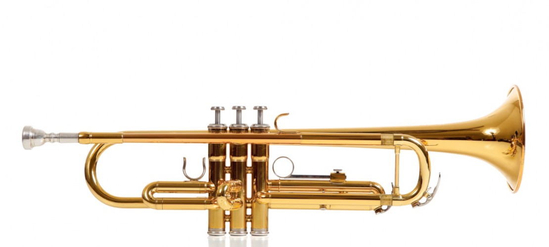 Früher war die Trompete ein Signal-Instrument. Heute ist sie vielseitig einsetzbar. Du kannst sie alleine, in der Band oder im Orchester spielen. (Foto: Thinkstock)
