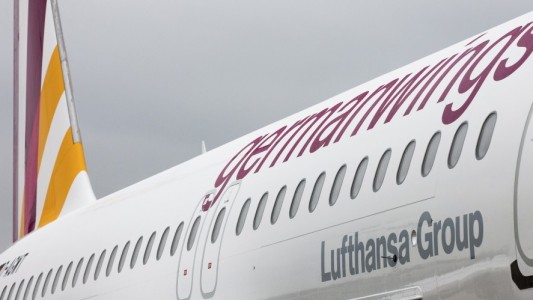 Schlimmes Unglück – Ein Flugzeug ist abgestürzt