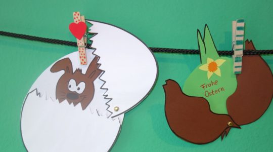 In diesen Karten sind kleine Überraschungen versteckt. (Foto: dpa)