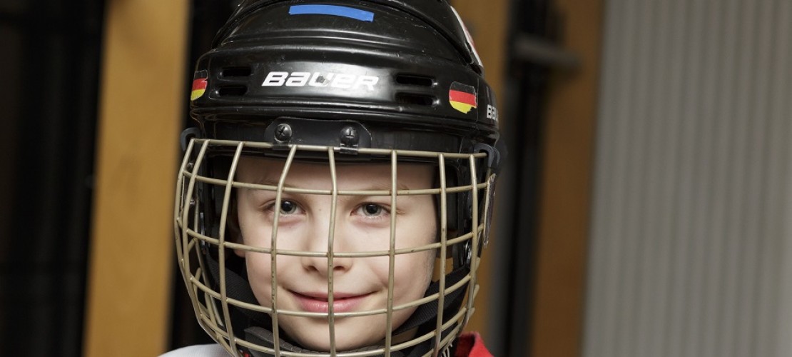 Das ist Max. Er spielt seit vier Jahren Eishockey. (Foto: Neumann)