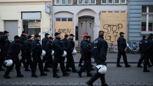 Wegen des G7-Treffens waren auch viele Polizisten in Lübeck. (Foto: dpa)