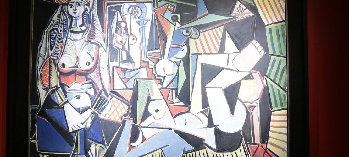 Bei einer Versteigerung bieten Leute Geld für eine bestimmte Sache. Wer am meisten bietet, bekommt sie. Für 