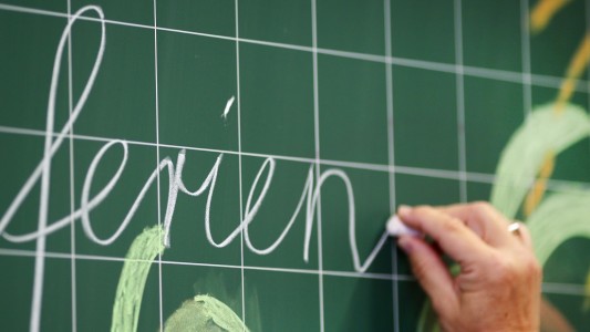 Endlich FERIEN! Endlich Zeit, zu faulenzen und Neues auszuprobieren. (Fotos: dpa)