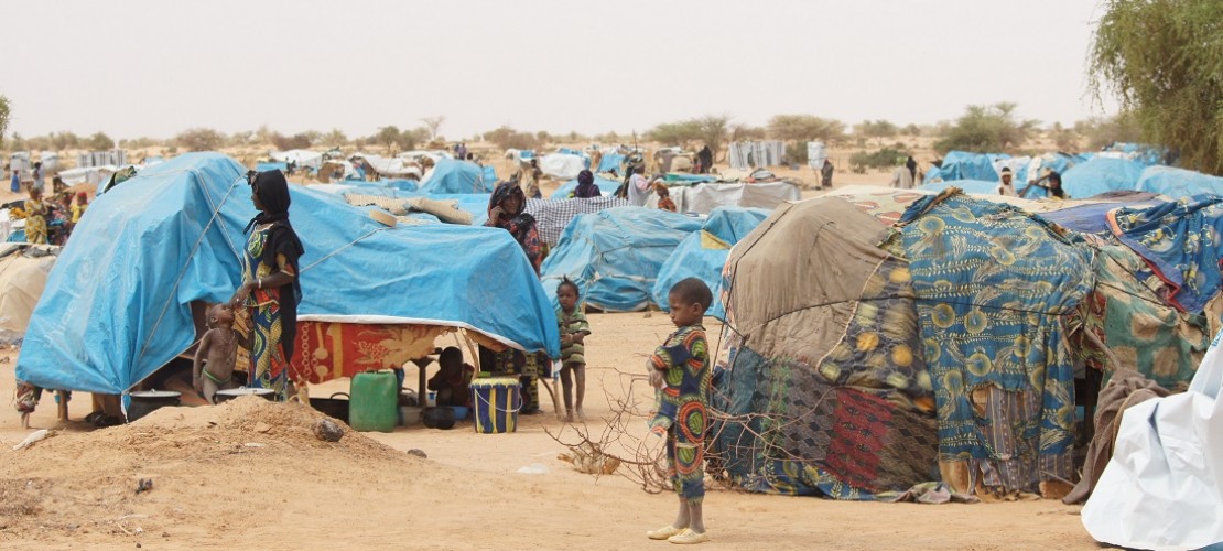 Viele Flüchtlinge leben nach der Flucht für einige Zeit in Flüchtlings-Camps. (Foto: dpa)