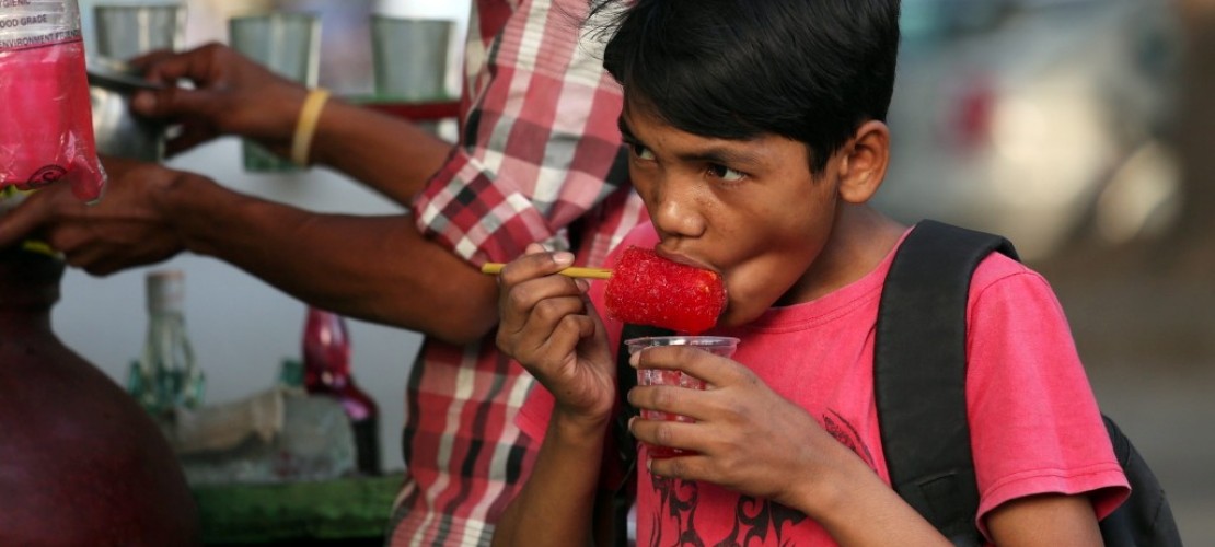 So isst man Eis in Indien