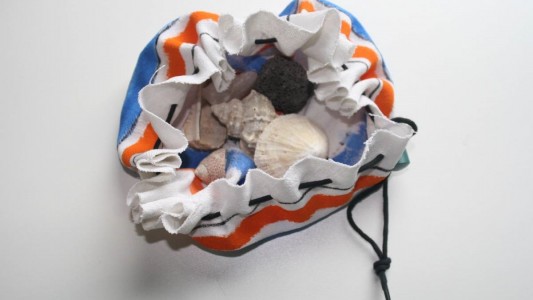 Wir zeiegn dir, wie du diesen Beutel basteln kannst. (Foto: Seiter)