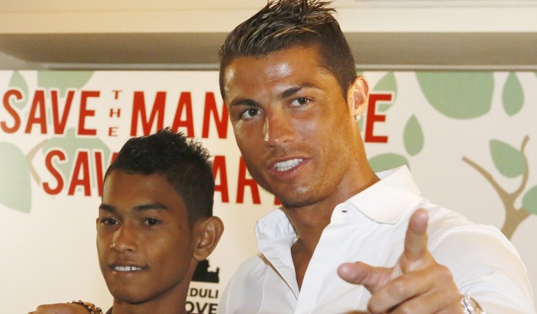 Martuni trifft den Superstar Cristiano Ronaldo. (Foto: dpa)