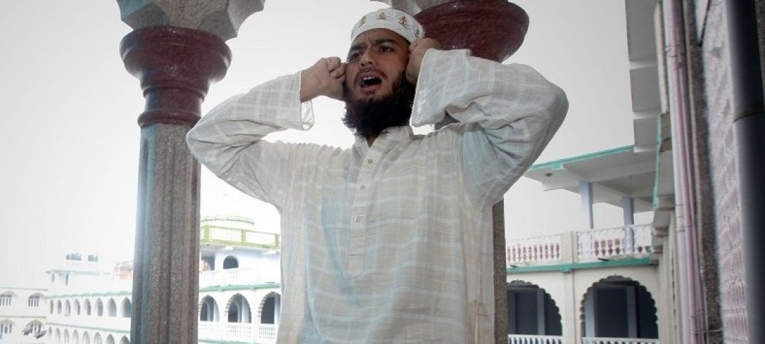 Der Muezzin ruft Muslime zum Gebet. (Foto: dpa)