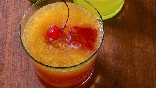Mix dir einen alkoholfreien Cocktail!