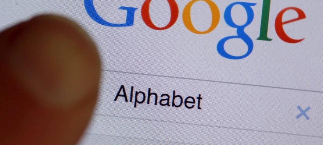 Die Suchmaschine Google und die Werbung sollen bald zu einer großen Über-Firma gehören, die den Namen Alphabet trägt. (Foto: dpa)