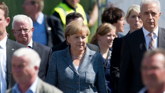 Kanzlerin Angela Merkel war am Mittwoch zu Besuch in einem Flüchtlingsheim. (Foto: dpa)