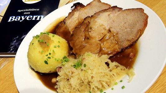 Sauerkraut enthält viel Vitamin C - für Seefahrer besonders wichtig! (Foto: dpa)