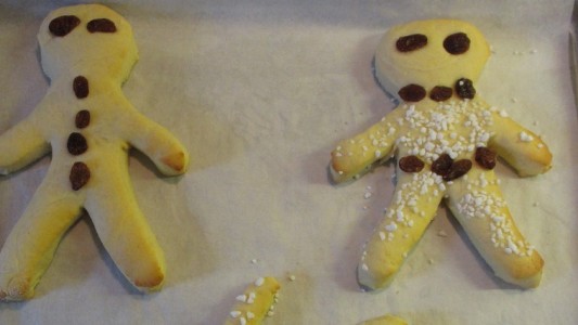 Ursprünglich wurden die Weckmänner oder Stutenkerle zwar erst zum Nikolaustag am 6. Dezember gebacken. Im Rheinland allerdings werden sie schon vor St. Martin am 10. November verspeist. (Alles Fotos: Valerie Sommersberg)