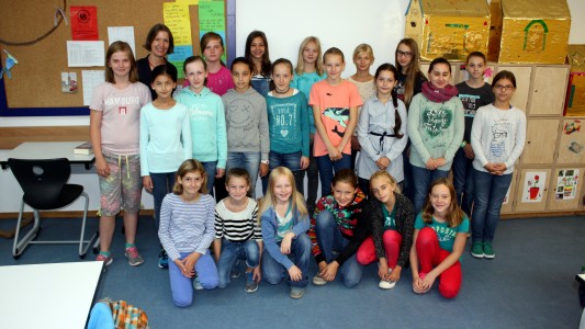 Mädchen unter sich: Alltag auf einer Mädchenschule