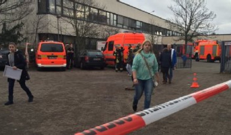 Autsch! Großeinsatz in Kölner Schule