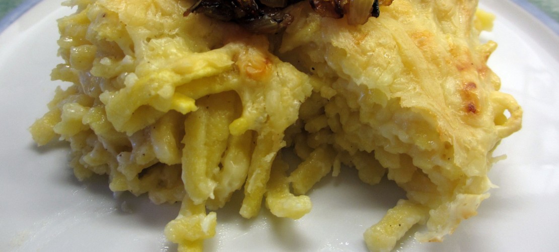So machst du köstliche Käsespätzle