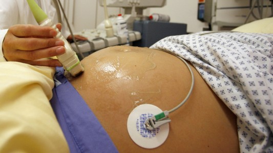 Wie wächst ein Baby im Bauch?
