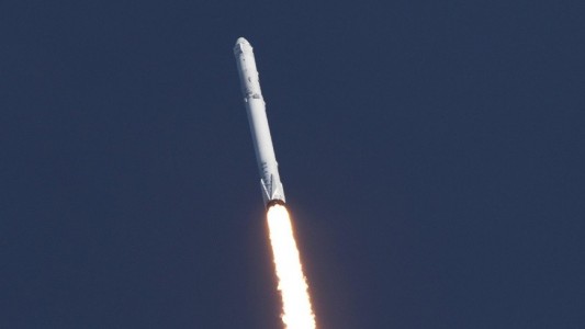 Rakete landet sicher auf der Erde