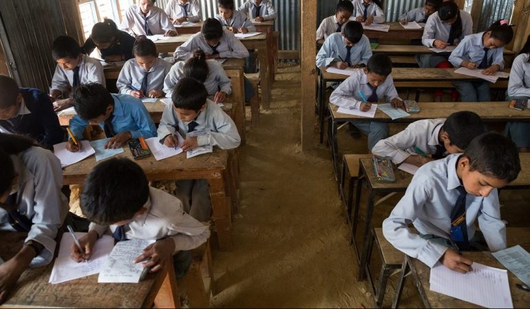 Zerstörte Schulen in Nepal