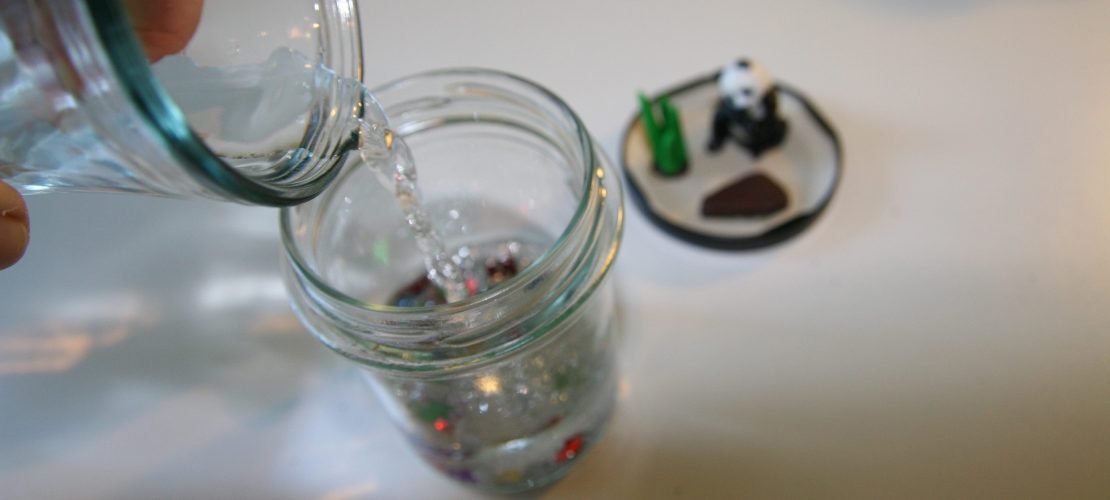 Mini-Welt im Marmeladenglas