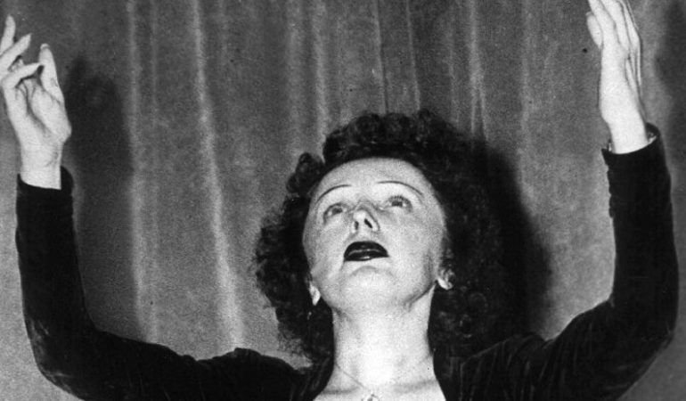 Welcher Star wird Spatz genannt?