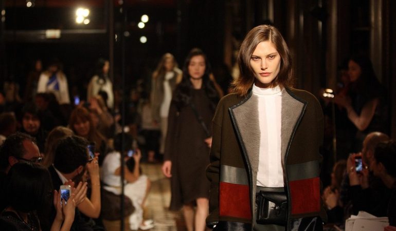 Was bedeutet „prêt-à-porter“?