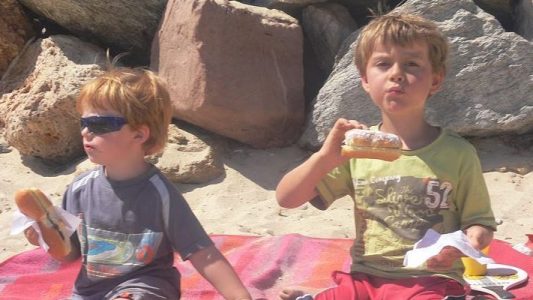 Jesse beim Campen in Südfrankreich