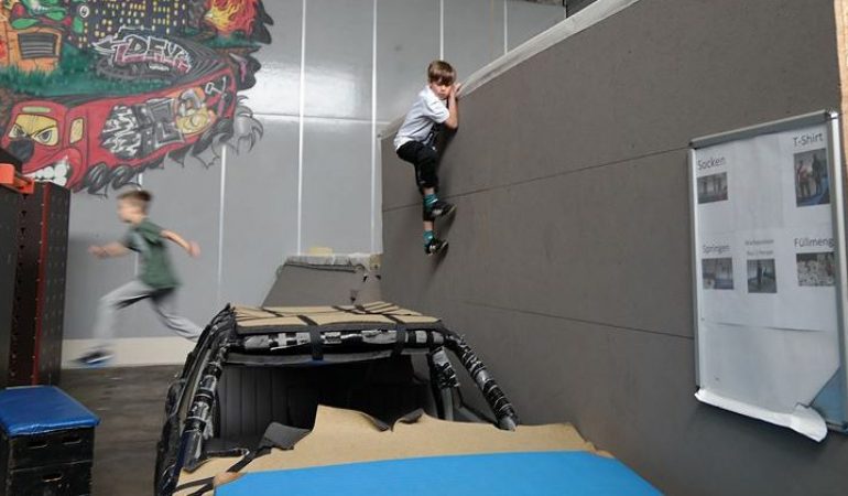 Rennen, klettern, hangeln